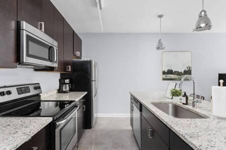 Cozysuites L Dream 1Br, Monument Circle, Indy Ινδιανάπολη Εξωτερικό φωτογραφία